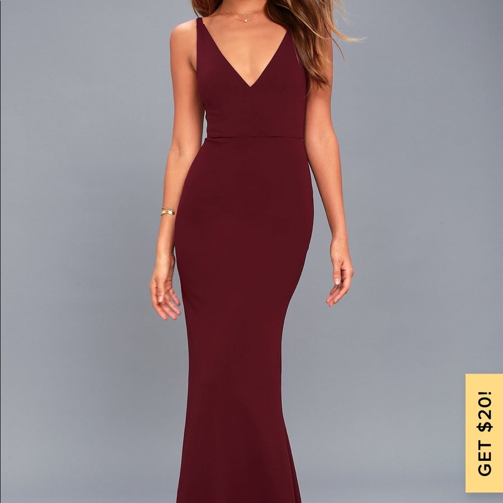 Lulu's Burgundy V-Neck Maxi Dress
